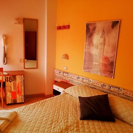 Hotel Galles Rimini Ngoại thất bức ảnh