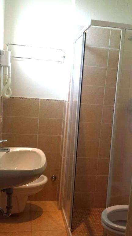Hotel Galles Rimini Phòng bức ảnh